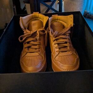 Ralph Lauren 💜Tan High-Top 💜Purple Label Sneakers!! FIRM On Price. LIKE NEW